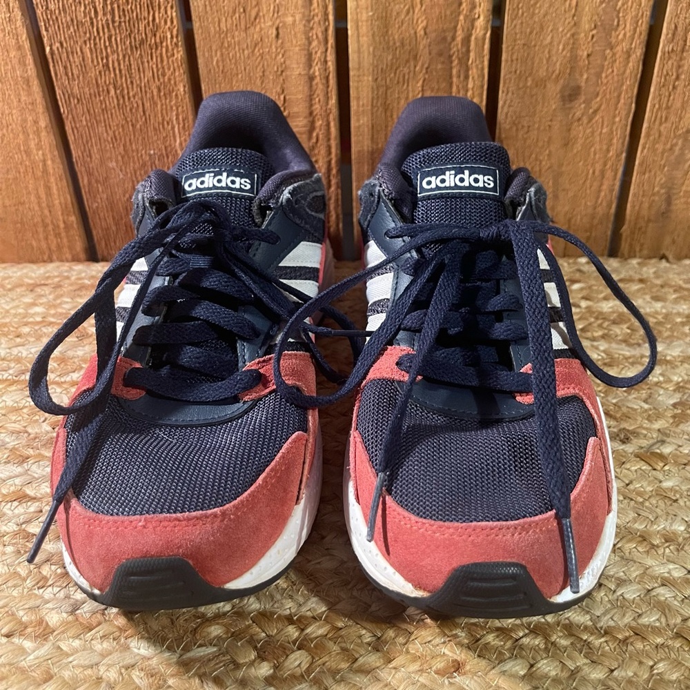 adidas Red White and Blue Women’s Sneaker Sz 6